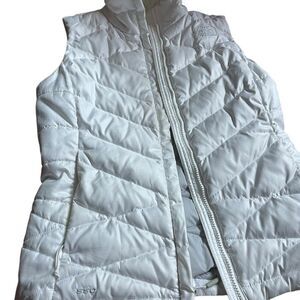 The North Face Women's White Puffer Vest like new size XS